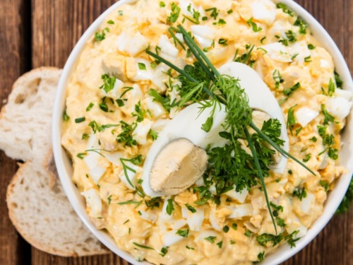 Omas leckerer Eiersalat - Oma Kocht